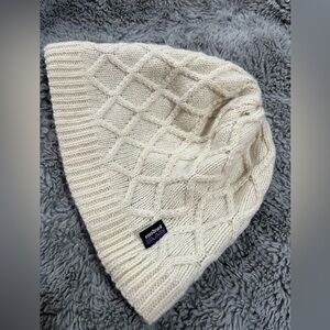 Patagonia Cream and Gray Knit Beanie